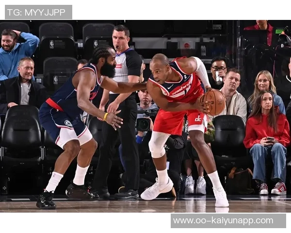 小卡状态低迷半场表现惨淡仅得2分正负值创全场最低纪录